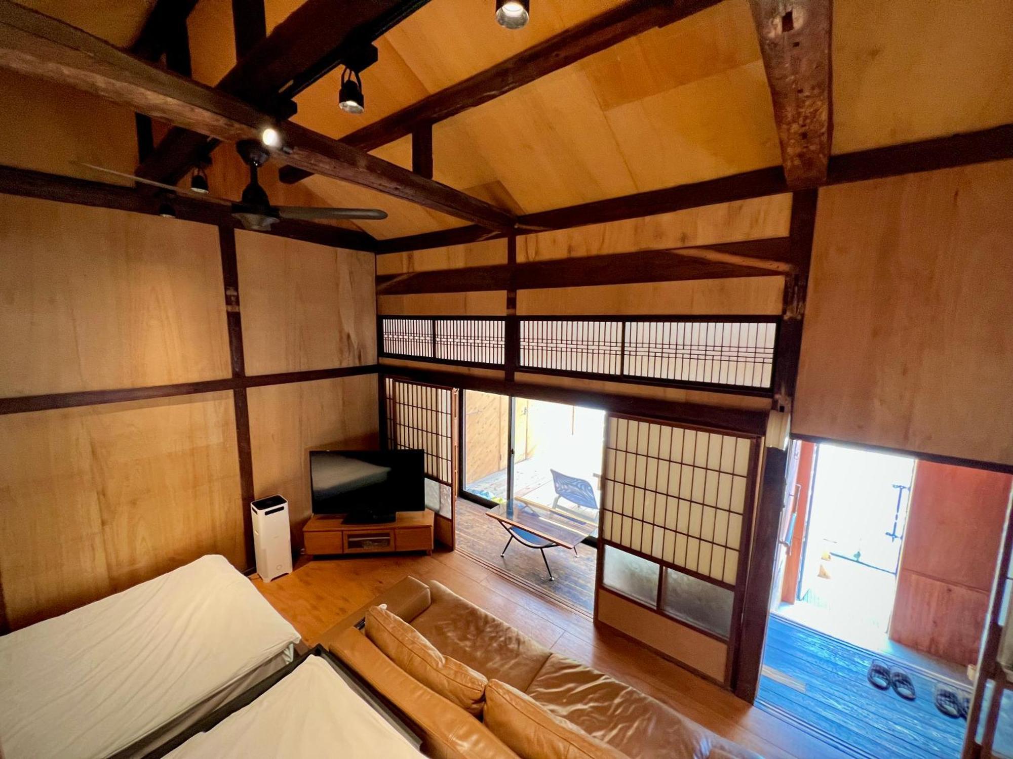 Sumitsugu House West Gasthof Kumamoto